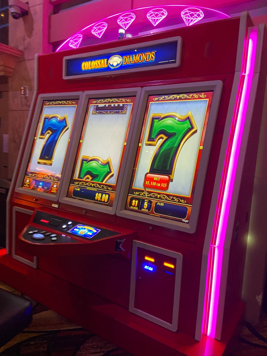 LAWINPLAY کیسینو میں سلاٹ کھیلنا شروع کریں۔